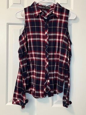 Mixed Threads Cold Shoulder Flannel Button Down Size S